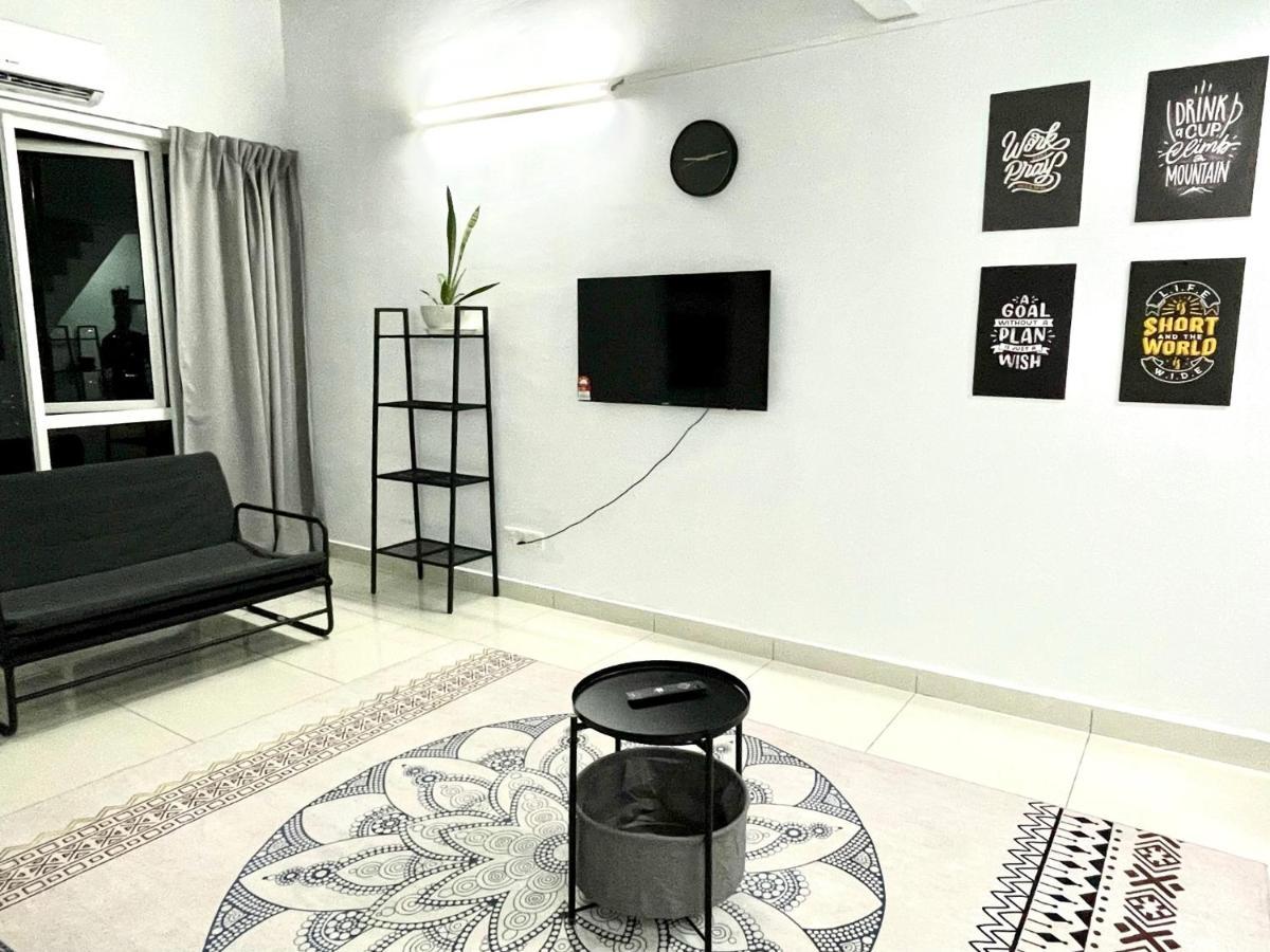 Minimalist Loft IV @Decentrum Appartement Kajang Buitenkant foto